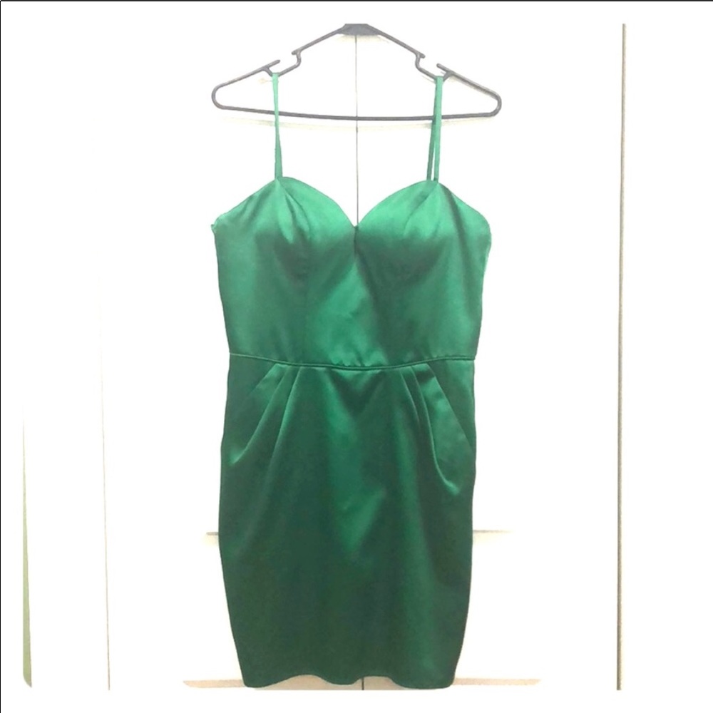 TERANI | Green Emerald Cocktail Dress 4